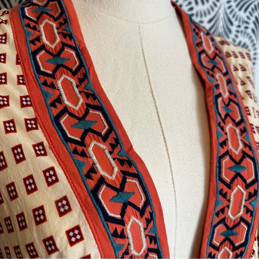 Flying Tomato Embroidered Vibrant Bohemian Open Front Kimono - Picture 6 of 16